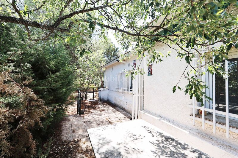 Foto ecc65d0d-f422-4074-9f65-1955ce654510. Casa amb calefacció a Colmenarejo