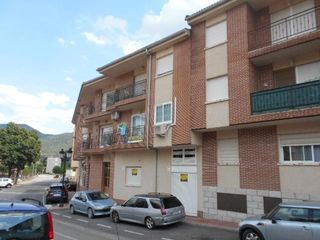 Geschäftsraum in Santa María del Tiétar. Estupendo local de una planta