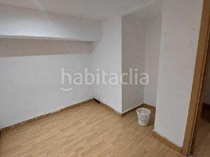 Foto f64b15c2-95a1-4c8c-b02a-84c0a2be6ce8. Pis amb calefacció a Pinar del Rey Madrid