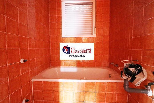Foto bd3c33be-e51b-4ab8-90c0-cb49b2f75aef. Casa gran chalet independiente en Casar (El)