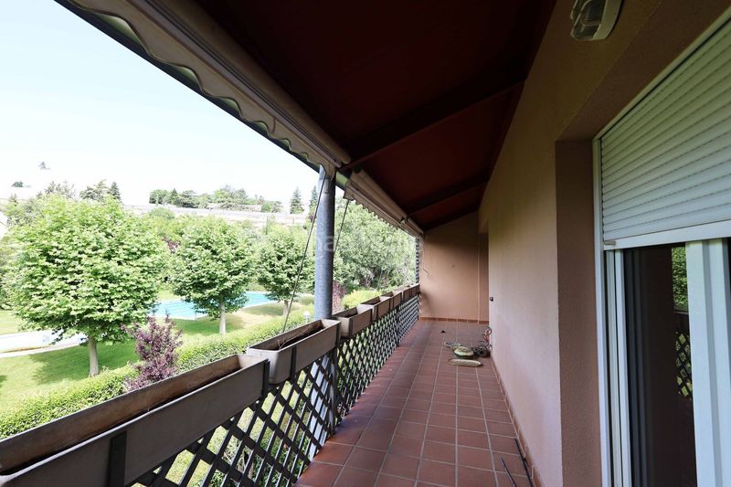 Foto 9af6d8a7-c0be-4432-8935-05d3de21ab5a. Duplex with heating pool in Centro-Casco Histórico San Lorenzo de El Escorial