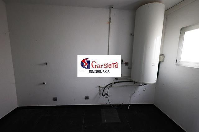 Foto b315a506-c3df-40f4-8cb8-6a5352b78c25. Casa amb calefacció a Becerril de la Sierra