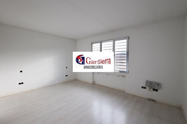 Foto fc3bd6e1-98d3-4639-9acc-a2d5d45a6d9e. Casa amb calefacció a Becerril de la Sierra