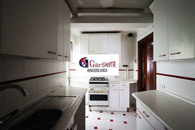 Foto 4f5e9972-9e68-49c1-a550-474e4ec58133. Pis amb calefacció a Apóstol Santiago Madrid
