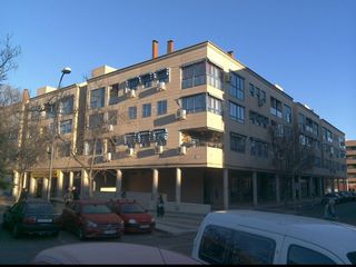 Local Comercial en Parque Europa-Los Pitufos