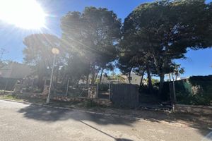 Terreno residencial en Calle de rosalía de castro 7. Parcela para construccion de chalet unifamiliar