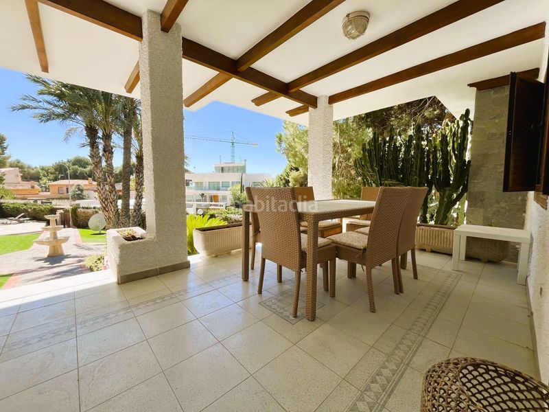 Foto 8034a1f2-1a2b-401f-ba7e-d542768573db. Xalet amb piscina a Campoamor Orihuela