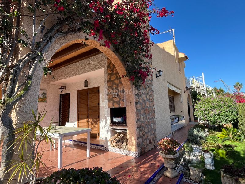 Foto b88b92fe-0578-4ccb-9d8c-8c2a3ad484f6. House in calle lópez de ayala 31 in Campoamor Orihuela
