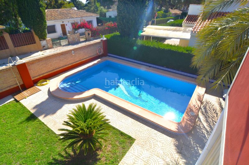 Foto 14b83624-3a30-4882-be36-83055508eaec. Xalet amb calefacció piscina a Campoamor Orihuela