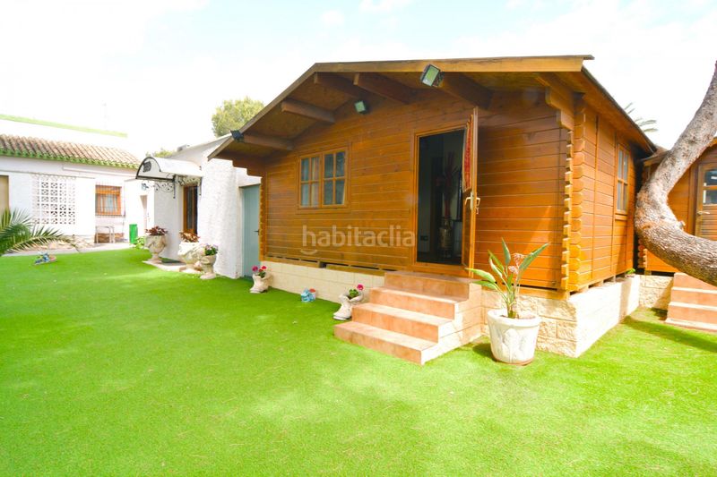 Foto 989e8433-c77a-4b91-9588-095365d3c398. Chalet en calle pablo neruda 2 en Campoamor Orihuela