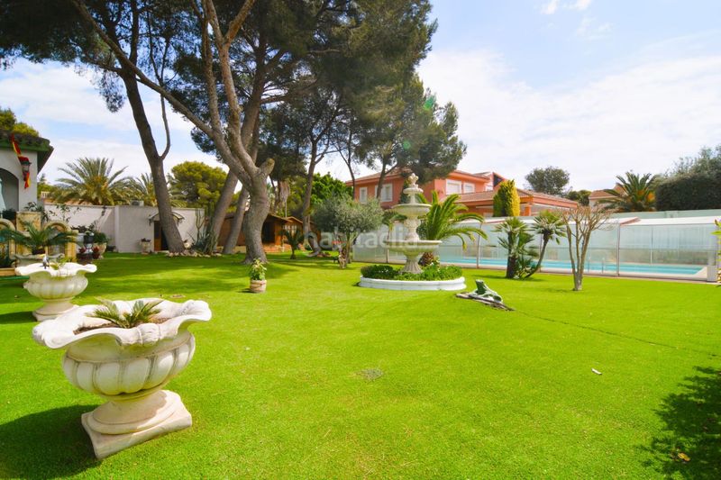 Foto f784e6c9-2b85-4b3a-8723-e6d6ff40b5cb. Chalet en calle pablo neruda 2 en Campoamor Orihuela