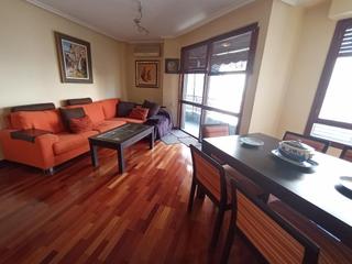 Location Appartement à Ensanche-Diputación. Se alquila vivienda exterior muy luminosa