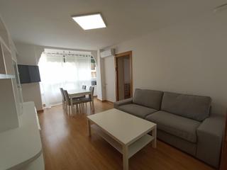 Location Appartement à Barrio del Centro. Se alquila bonito piso en el centro tradicional