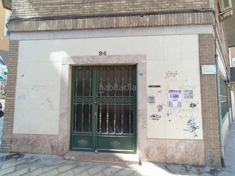 Foto 38f0afc0-321d-48b1-b03d-6478e946a5f2. Local comercial se vende local comercial en chaflan en las cigarreras en Alicante