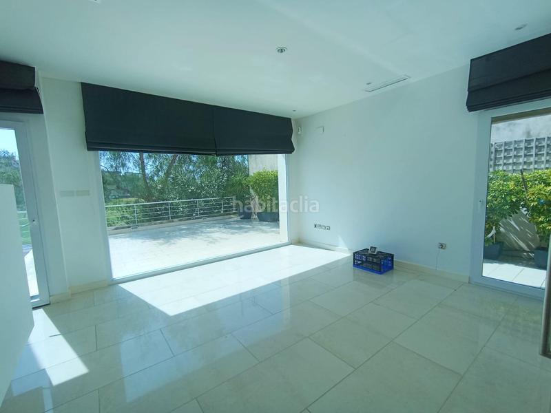 Foto 0d36a693-c5ad-4d48-9eb5-7f7227e136a8. Chalet con parcheggio in Alicante golf Alicante