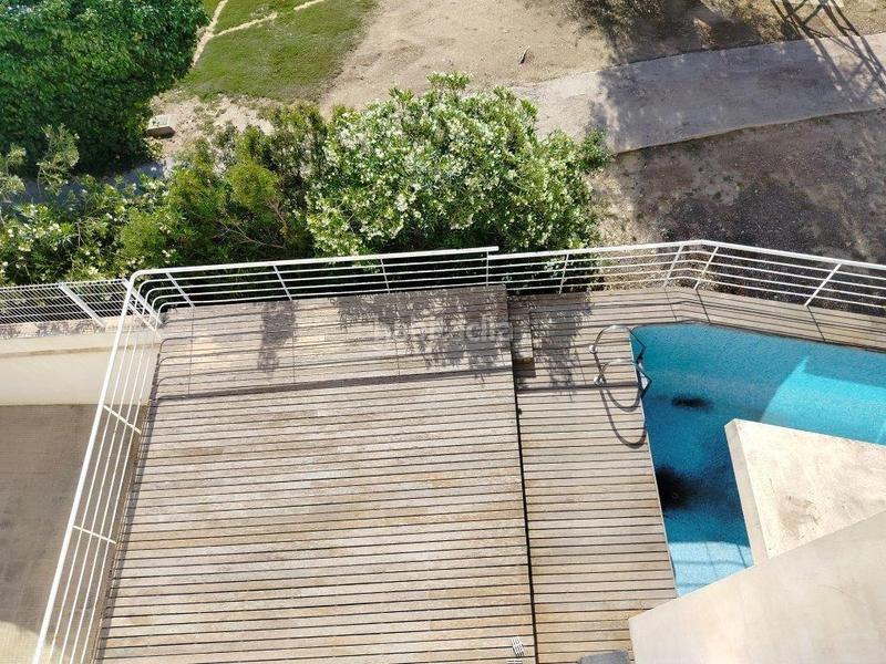 Foto d8c0a518-1460-4aa1-9b41-41eb6ae3179a. Chalet con parcheggio in Alicante golf Alicante