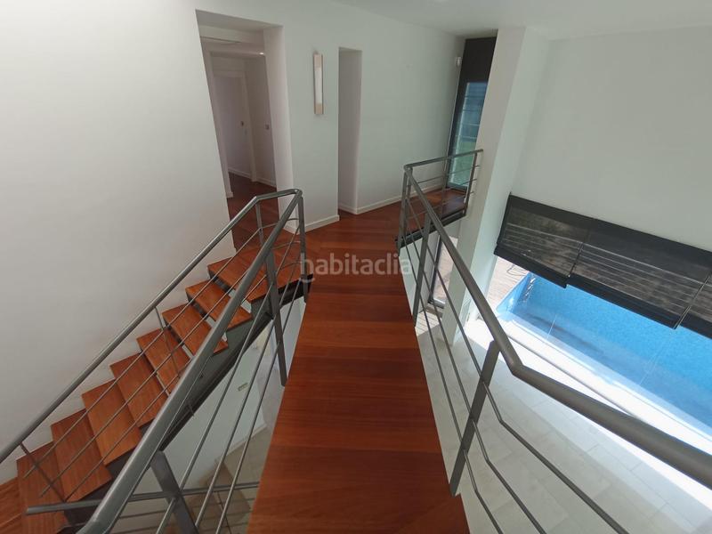 Foto f131adf9-d50c-4986-a511-fe8d2fe1cc3a. Chalet con parcheggio in Alicante golf Alicante