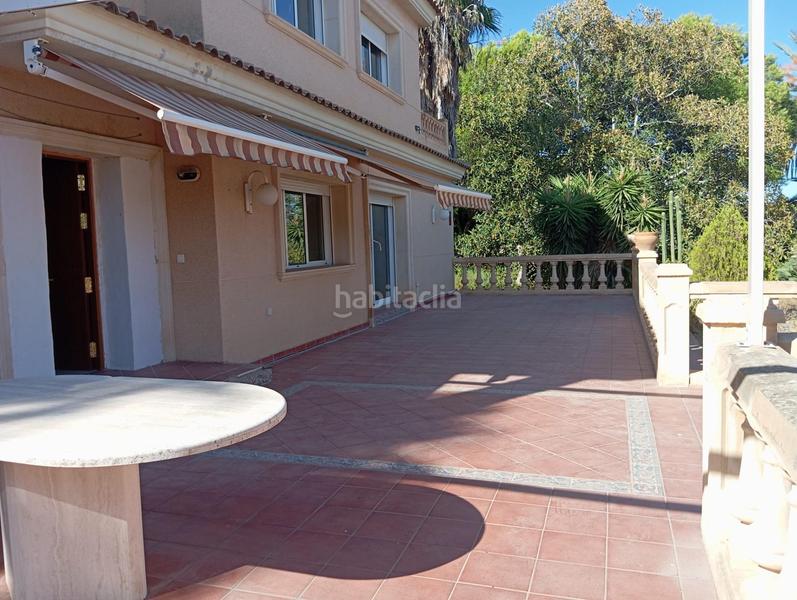 Foto 3f3326f3-b1fe-4f75-a931-9ccf851fe5e1. Chalet impresionante chalet en la Albufereta, oportunidad única en Alicante