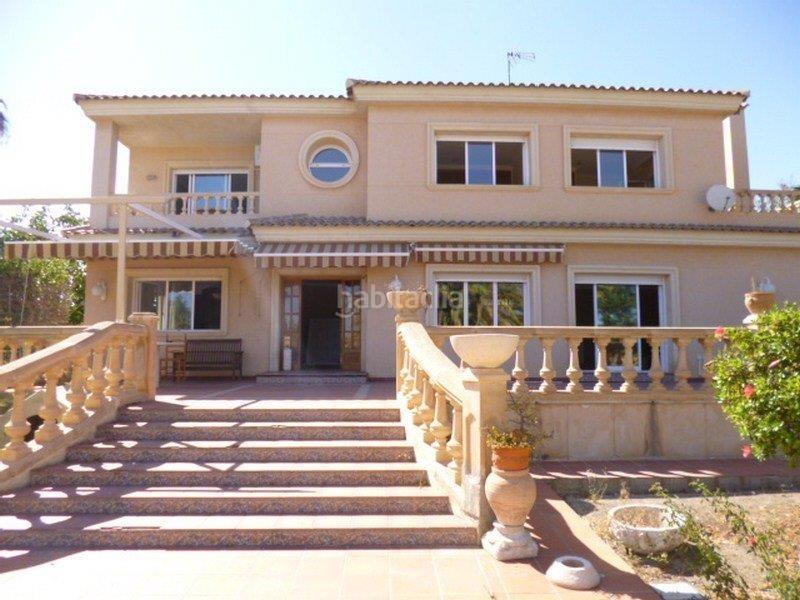 Foto f0b9e9cd-948b-4e03-b425-f316662211e5. Chalet impresionante chalet en la Albufereta, oportunidad única en Alicante