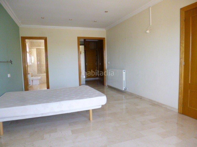 Foto f8bb413c-2ed5-41fa-803f-a57678fe8b12. Chalet impresionante chalet en la Albufereta, oportunidad única en Alicante