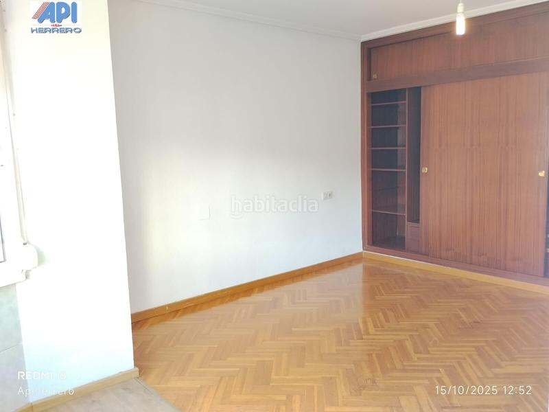 Foto c2795538-3342-4215-aa88-115ed96d087c. Alquiler piso espectacular piso reformado en el corazón en Alicante