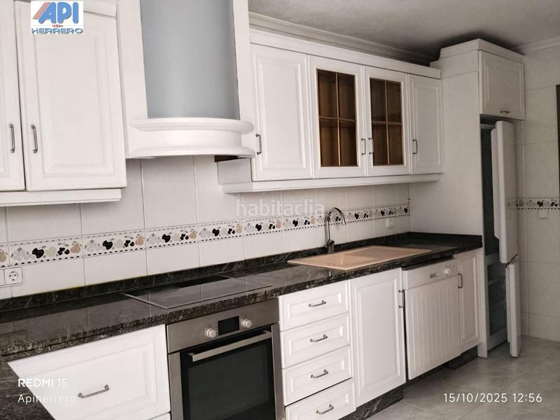 Foto c506a1dc-45b0-4c97-980b-02baf15f74c2. Location appartement dans Ensanche-Diputación Alicante