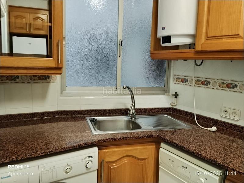 Foto c557cfcd-466a-4460-9040-5d41c10aa170. Alquiler piso amplio piso en alquiler en el corazón ensanchediputación en Alicante