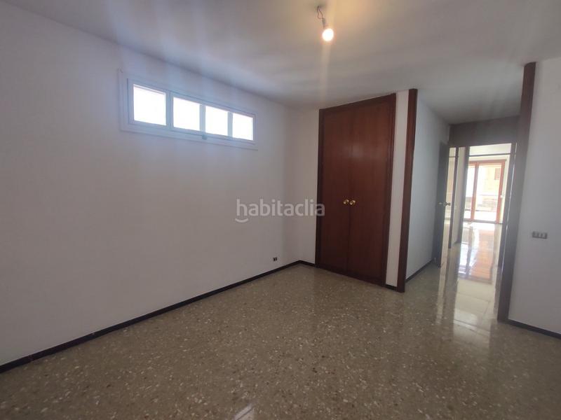 Foto 04fe95e1-2114-442d-a89e-2be1d4c3228e. Location appartement dans Mercado Alicante