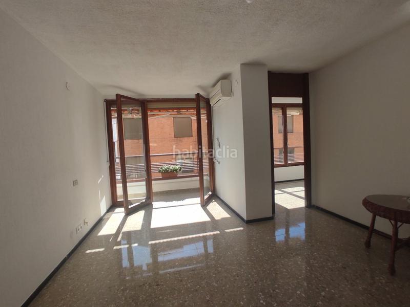 Foto 0b73d025-09b4-4396-bddf-0cd1708aee57. Rent flat in Mercado Alicante