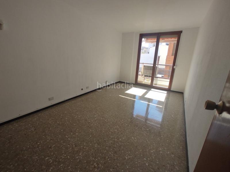 Foto 4d0c862c-1853-44ef-9674-db12f5045589. Rent flat in Mercado Alicante