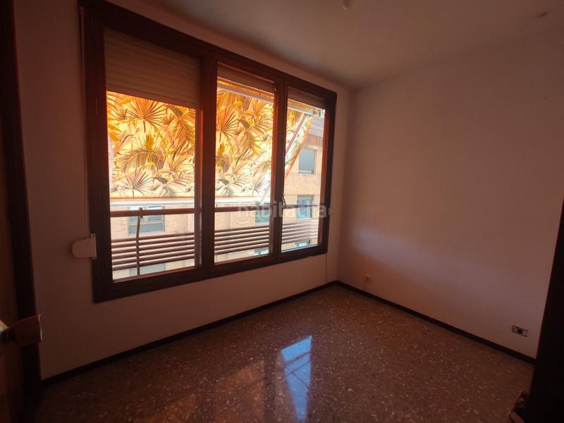 Foto a4fe3268-5ce0-44fd-ade7-b8b538c12809. Rent flat in Mercado Alicante
