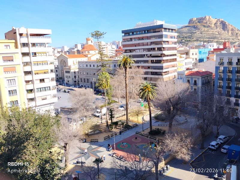 Foto e852ac3d-7b1c-49f1-91f7-5dcf1eed61fa. Pis amb calefacció aparcament a Ensanche-Diputación Alicante