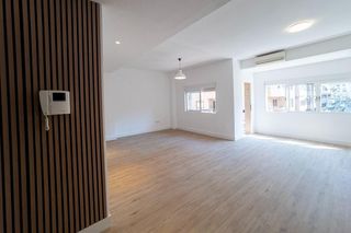 Affitto Appartamento in Ensanche-Diputación. Acogedora vivienda en alquiler vacía