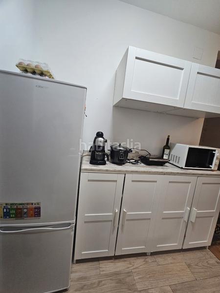 Foto f90253b9-80b4-4e2d-bddd-68bce57c3cdf. Local comercial a paseo de las Acacias 11 a Acacias Madrid