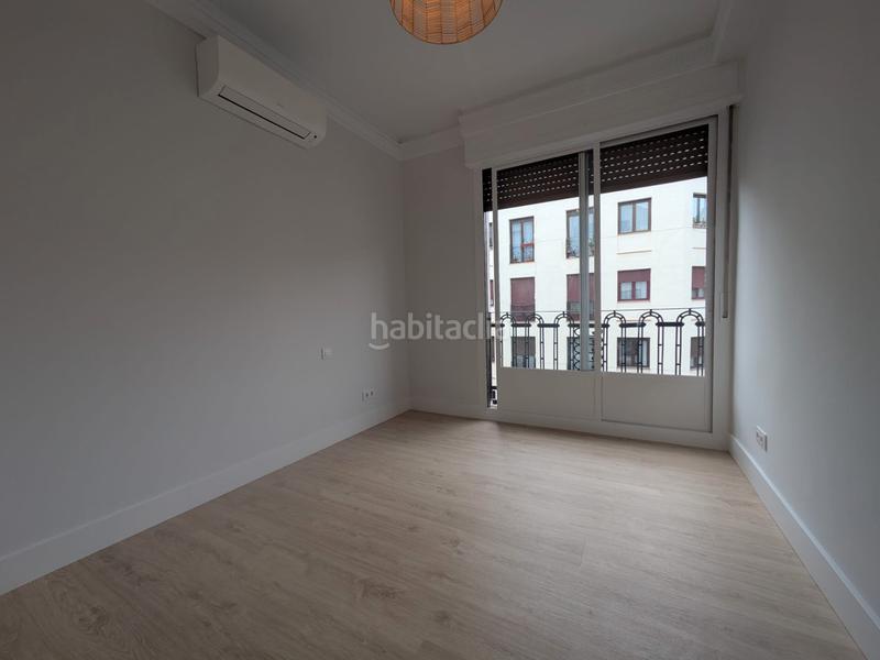 Foto a7f5a7f1-d9ad-409f-bd84-3997c354b099. Location appartement dans calle de donoso cortés 8 dans Madrid