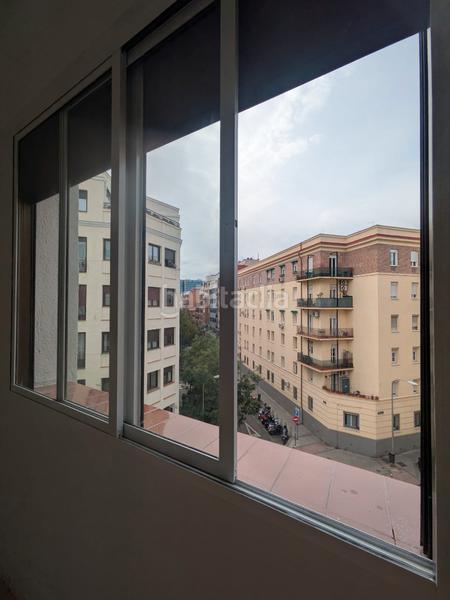 Foto 904273c3-a1e5-4519-ba9d-b5666e34e732. Rent flat in calle de donoso cortés 8 in Arapiles Madrid