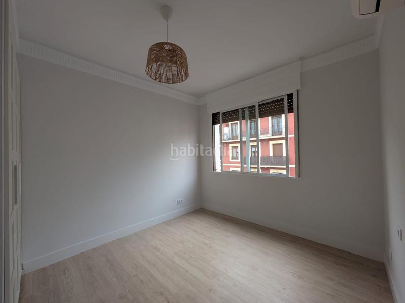 Foto bf20fa6d-e5ec-4817-ad4d-10082f85f098. Rent flat in calle de donoso cortés 8 in Arapiles Madrid