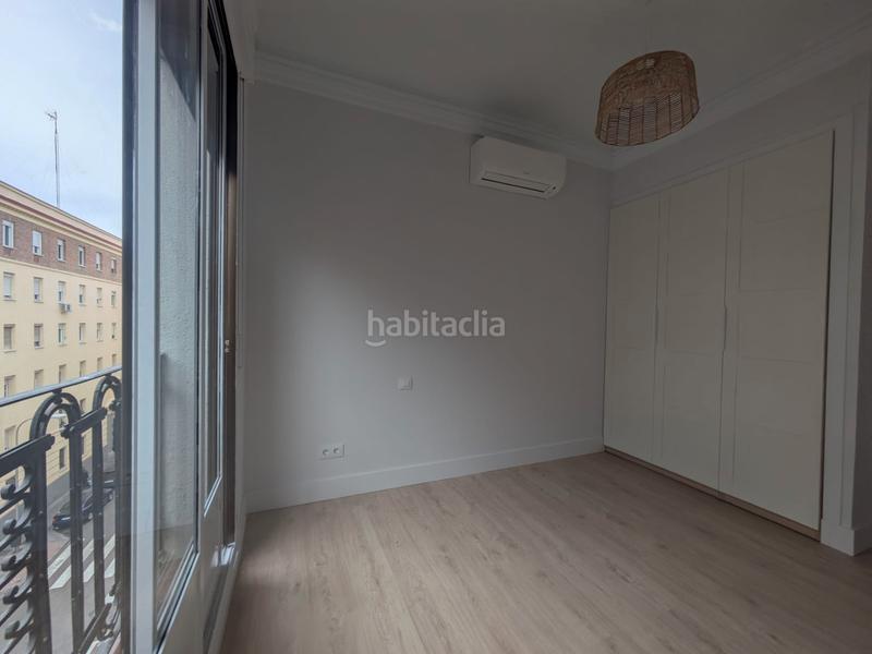 Foto b510d290-4dce-4453-a641-a0cf60b42acf. Alquiler piso en calle de donoso cortés 8 en Arapiles Madrid