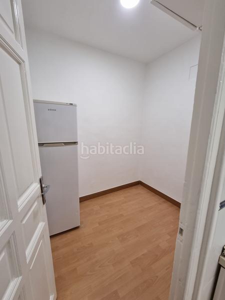 Foto bc347b3a-5f1e-4138-8f42-14f4b9b4b406. Affitto appartamento in calle de fernández de los ríos 6 in Madrid