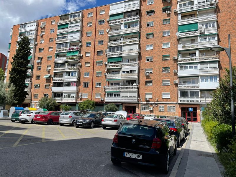 Foto 34d260c6-a332-474d-b48f-583a3dd09b7c. Local comercial a Zona Centro Joven Alcorcón