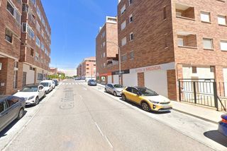 Local Comercial  Calle mago de oz