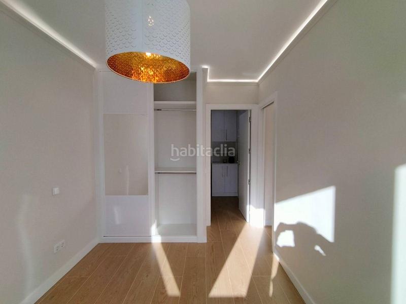 Foto c808a3f5-59fe-43cc-8b8e-c081a16d737e. Miete etagenwohnung in Nueva España Madrid