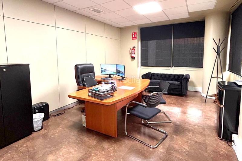 Foto 9af64125-5349-4f1f-97e8-985ccf36cbb5. Büro mit parking in Simancas Madrid