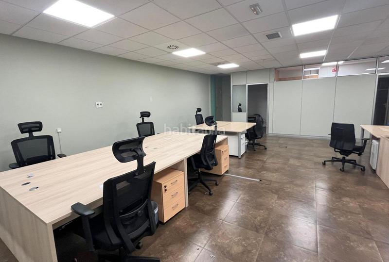 Foto 9224b78e-4a0a-4189-9725-61c48a2184df. Ufficio con parcheggio in Simancas Madrid