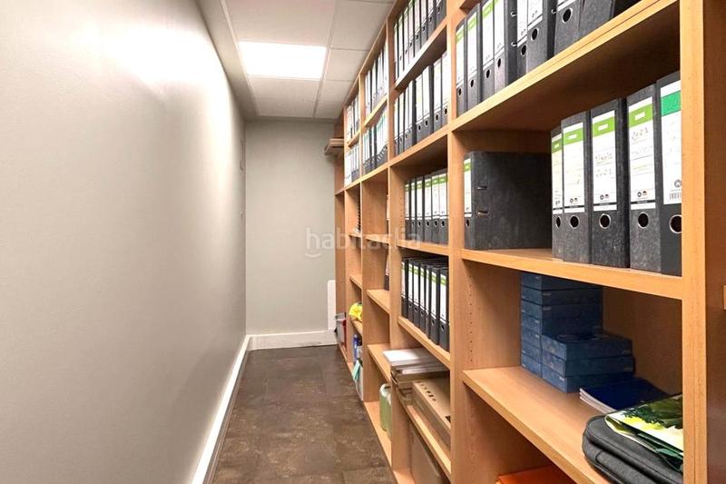 Foto a1fa7299-e801-4e14-8493-3f3ff6093863. Ufficio con parcheggio in Simancas Madrid