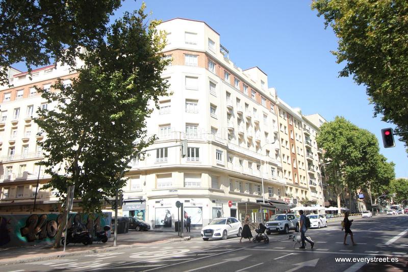 Foto c4edd525-f89a-4f8f-80aa-15e518bbe25c. Rent penthouse with heating in Argüelles Madrid