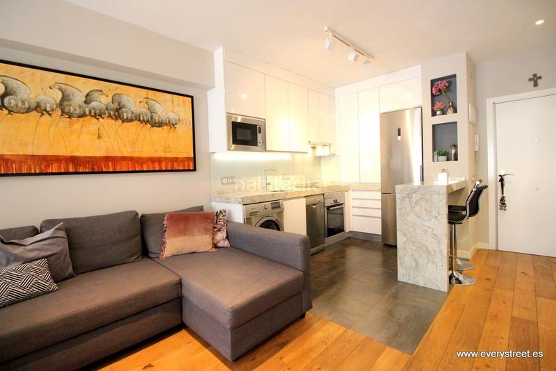 Foto f4c02137-e8a7-462c-b74b-12700527ed05. Rent flat with heating in Lista Madrid