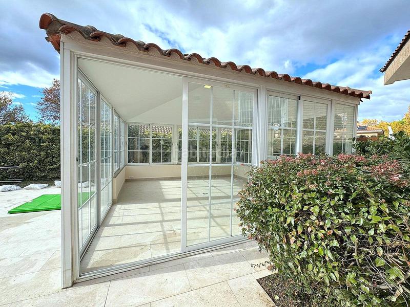 Foto 18700db8-db5f-404e-a8fb-adc997a10ed2. Chalet mit heizung parking pool in Castillo-Campodón Villaviciosa de Odón