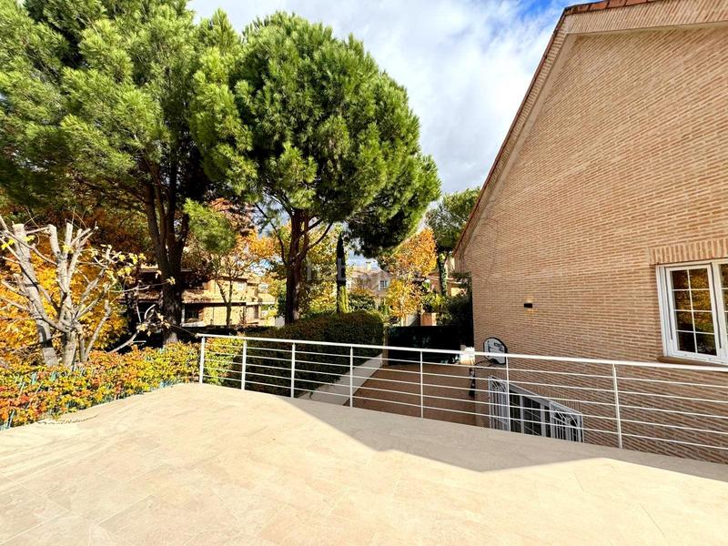 Foto 8228b51f-3b2b-445a-9651-92bff588594d. Chalet mit heizung parking pool in Castillo-Campodón Villaviciosa de Odón