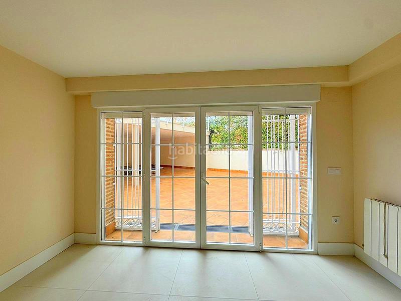 Foto 9a8b6c13-e926-4c06-9e98-b3d0b2e40b13. Chalet mit heizung parking pool in Castillo-Campodón Villaviciosa de Odón